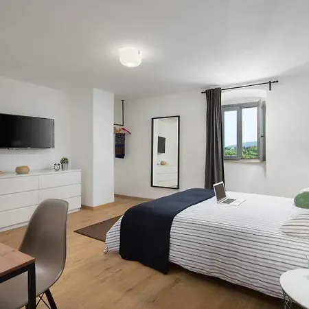 Guest house Lemechi Casa San Marco 4*
